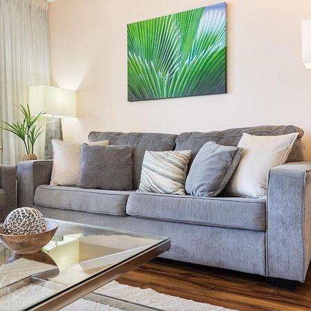 Beautifully Renovated 32Nd Floor Deluxe Ocean View Waikiki Condo Condo Honolulu Eksteriør bilde