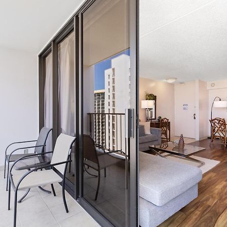 Beautifully Renovated 32Nd Floor Deluxe Ocean View Waikiki Condo Condo Honolulu Eksteriør bilde