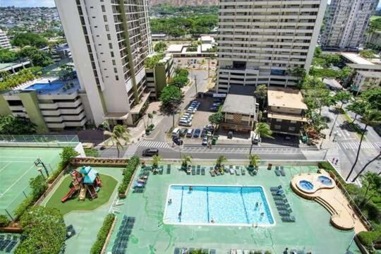 Beautifully Renovated 32Nd Floor Deluxe Ocean View Waikiki Condo Condo Honolulu Eksteriør bilde